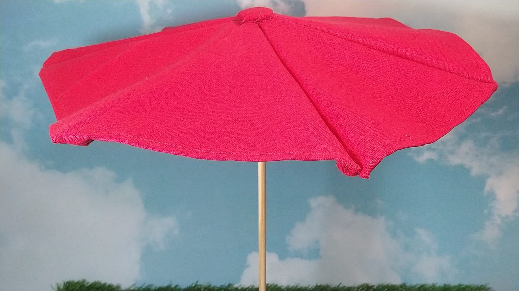 DIY Mini Beach Umbrella Canopy [6:1 Fashion Doll&nbsp;Scale]