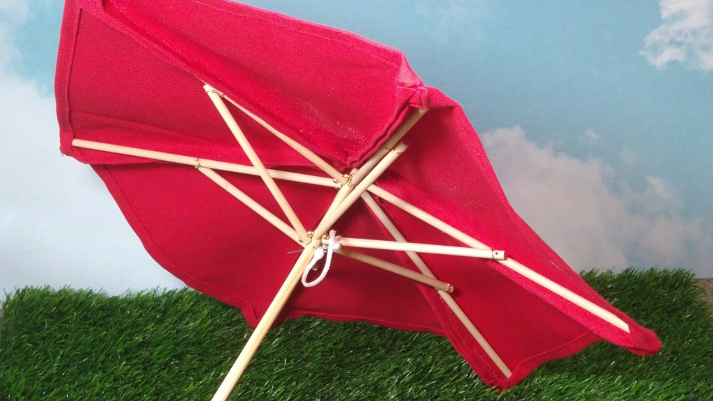DIY Mini Beach Umbrella Frame [6:1 Fashion Doll&nbsp;Scale]